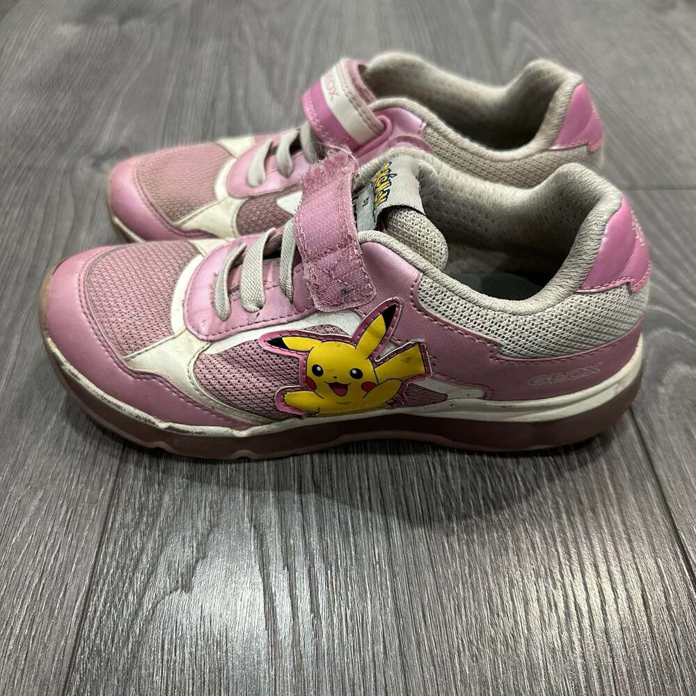 Geox x Pokémon Pikachu Sneakers for Kids - Pink Size 1